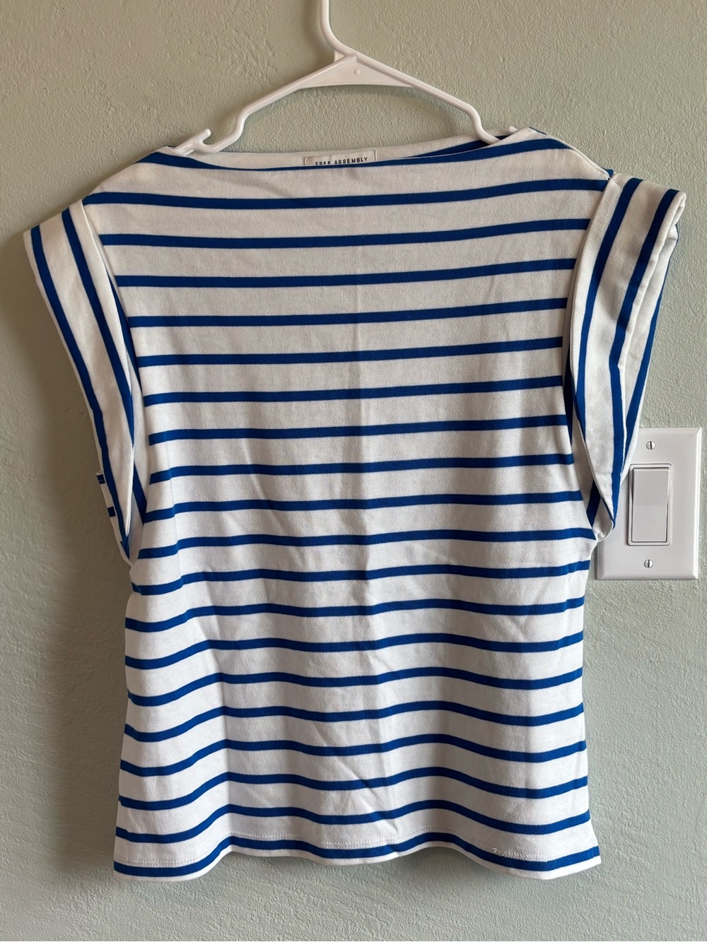 Bundle 2/$30! Free Assembly M Top Blue White Stripes Nautical